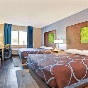 Deluxe Queen Room Two Queen Beds Non-Smoking